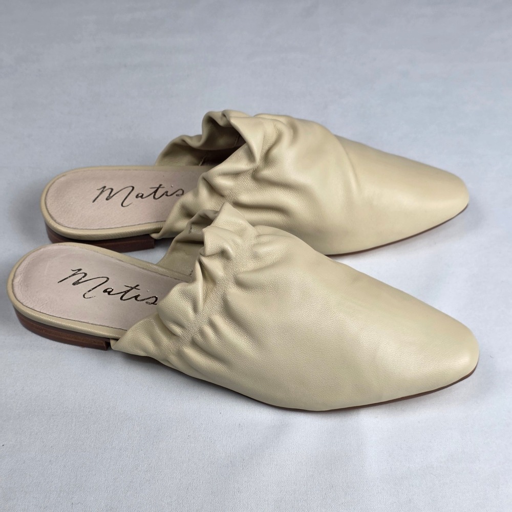 Matisse Vienna Leather‎ Mule Flats Womens 6.5 Beige Pointed Toe Slip On